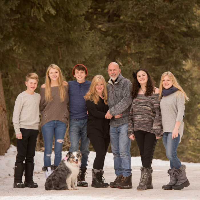 Fam Photo (1)